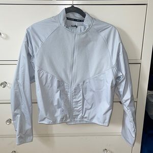 🆕Nike reflective crop running jacket